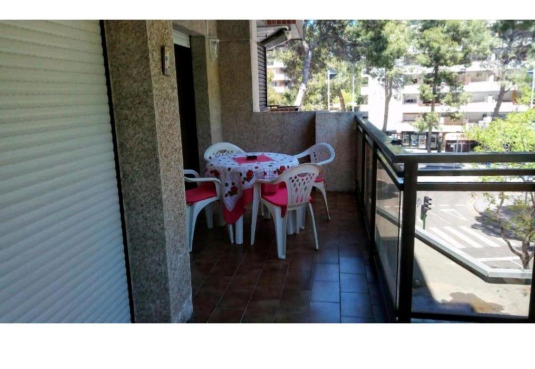 Apartamento Bonito piso en centro de Salou Exterior foto