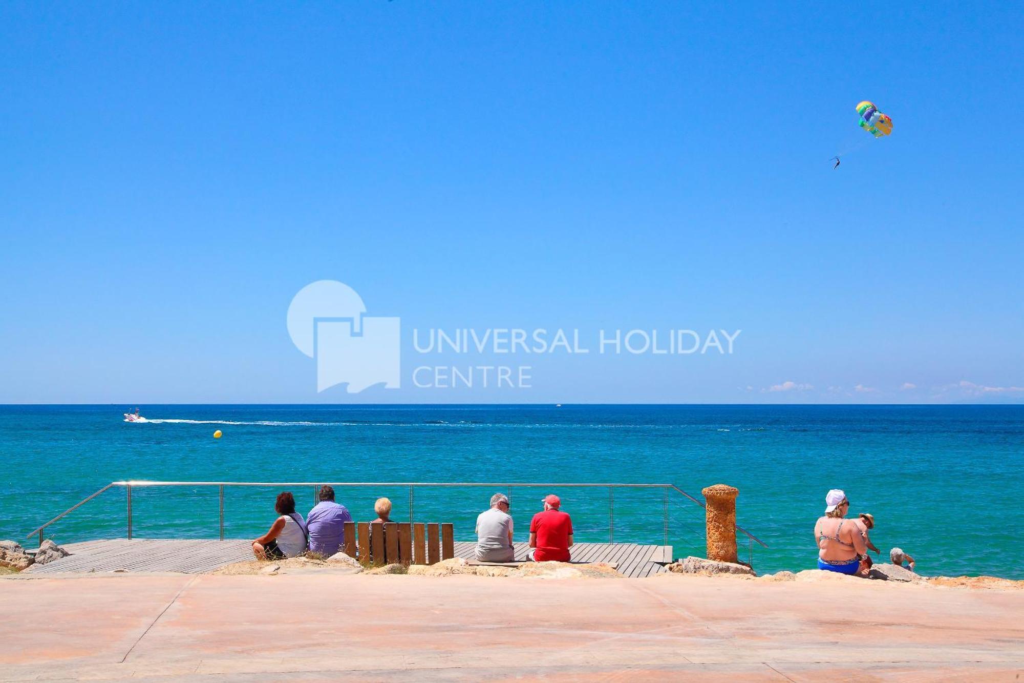 Apartamento Bonito piso en centro de Salou Habitación foto